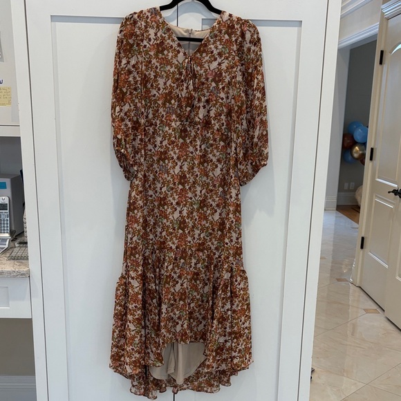 Taylor high low size 10 Floral Brown Dress - Picture 2 of 3